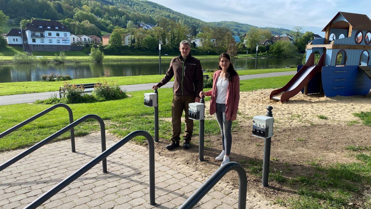 Neue Fahrradservicestation an der Weser in Bodenwerder eröffnet