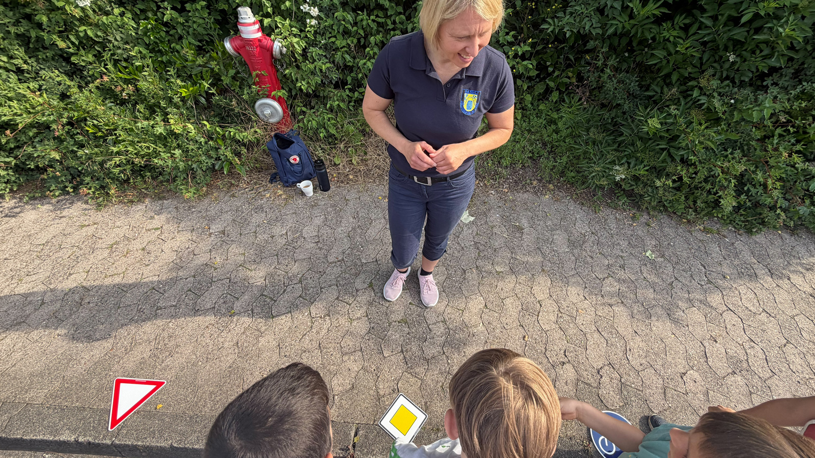 Mehr als 160 Kinder lernen beim Verkehrssicherheitstag in Delligsen sicheres Verhalten im Straßenverkehr
