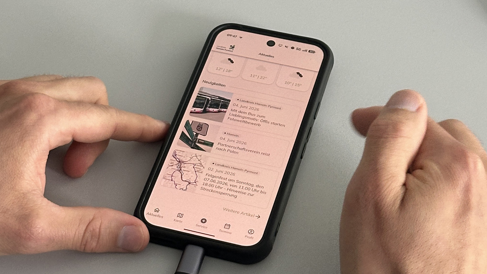 Smart-City-Projekt: Landkreis Hameln-Pyrmont stellt Ha-Py App mit Abfallkalender und Mängelmelder vor