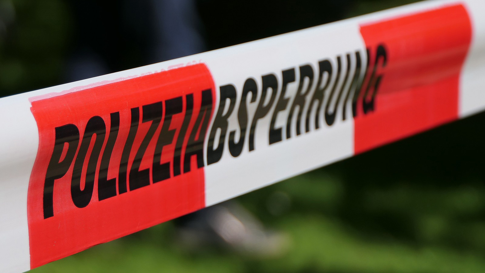 28-jähriger Motorradfahrer stirbt bei schwerem Unfall auf der B241 bei Lauenförde
