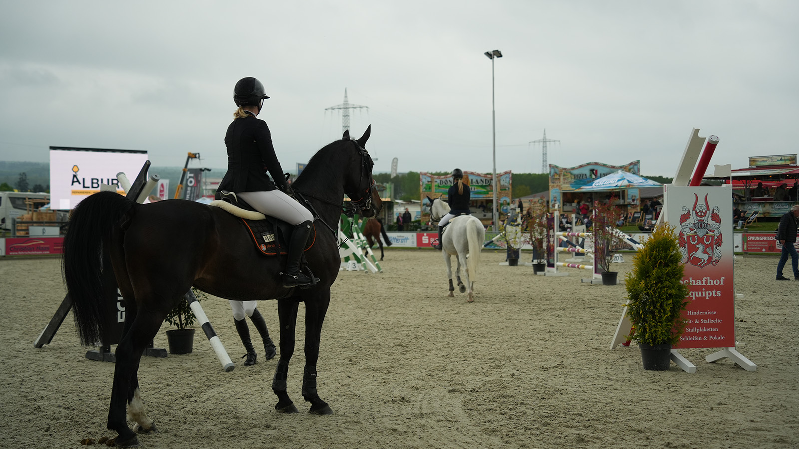 Mehr Tempo, mehr Flair, mehr Reitsport: Bevern feiert am zweiten Tag internationale Springprüfung-Premiere