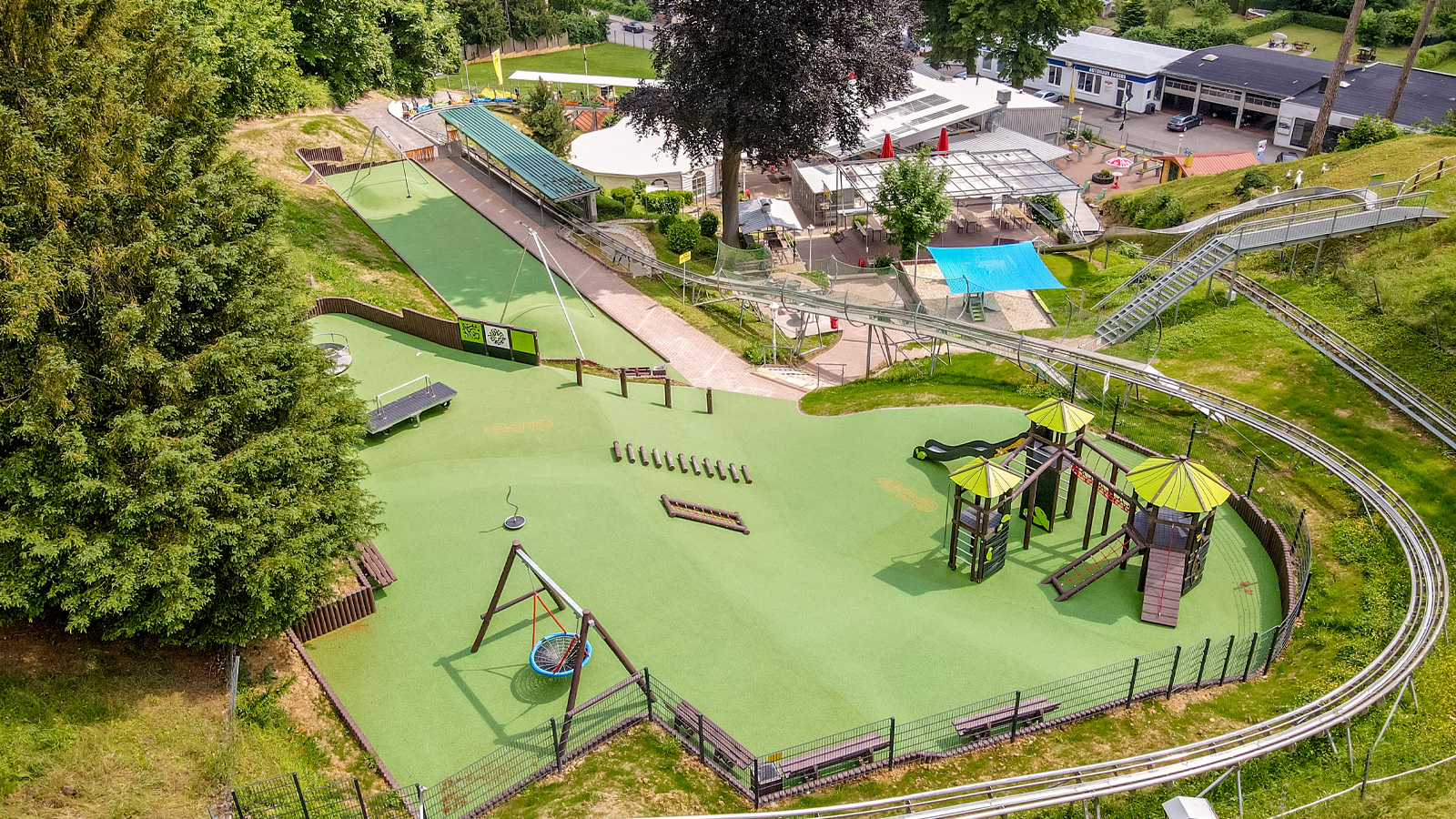 Vollgas in den Osterferien: Sommerrodelbahn Bodenwerder lockt mit Action, Abenteuer und Natur