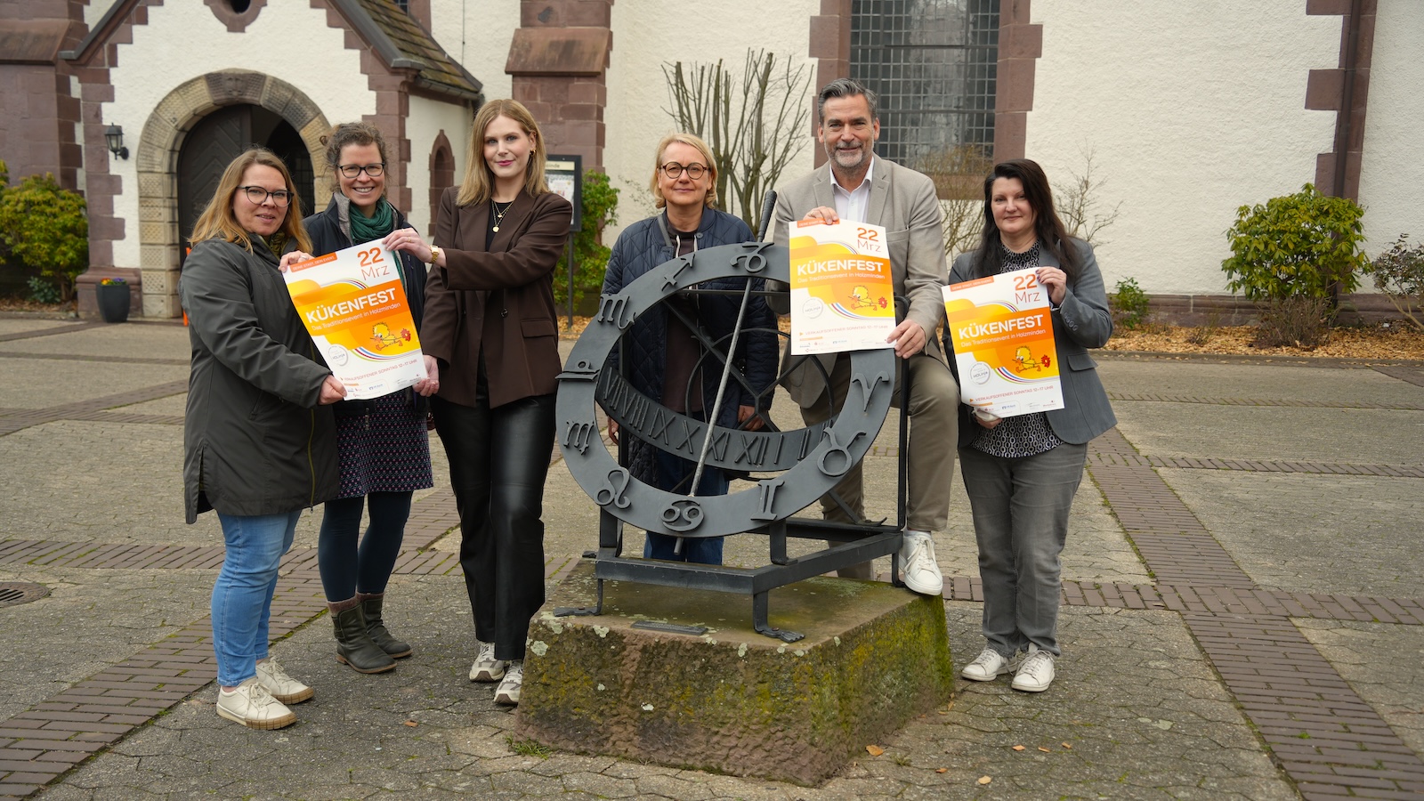 Holzminden feiert den Frühling: Das 49. Kükenfest bringt ein buntes Programm mit Stadtwetten, Ninja-Action und zahlreichen Akitonen in die Innenstadt