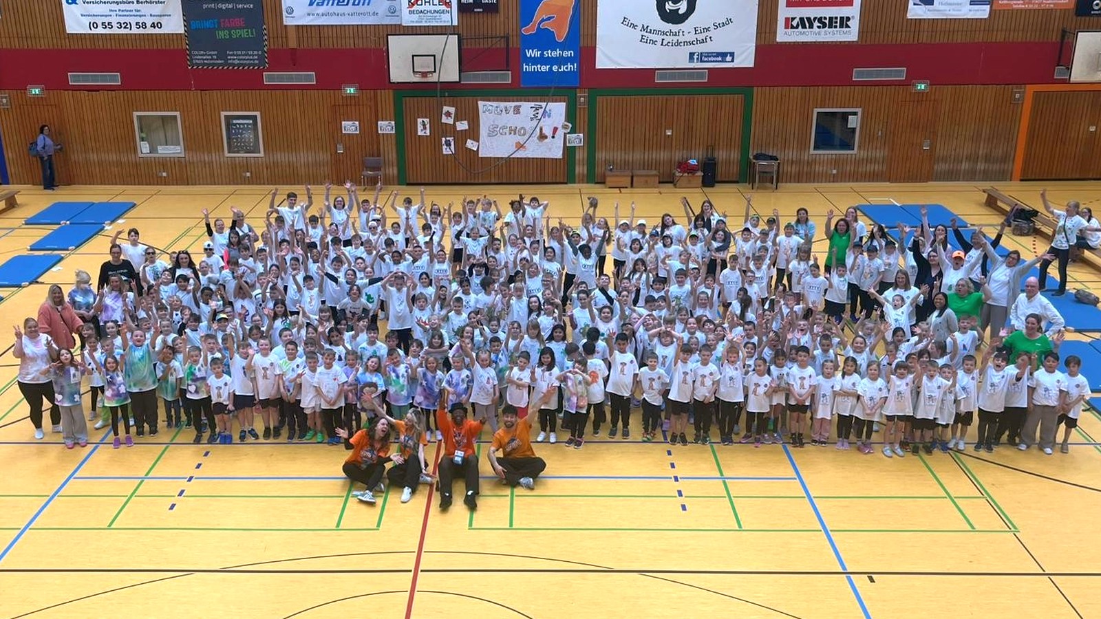 Tanzprojekt „Move in School“ begeistert Zuschauer und die Kinder der Hagentorschule
