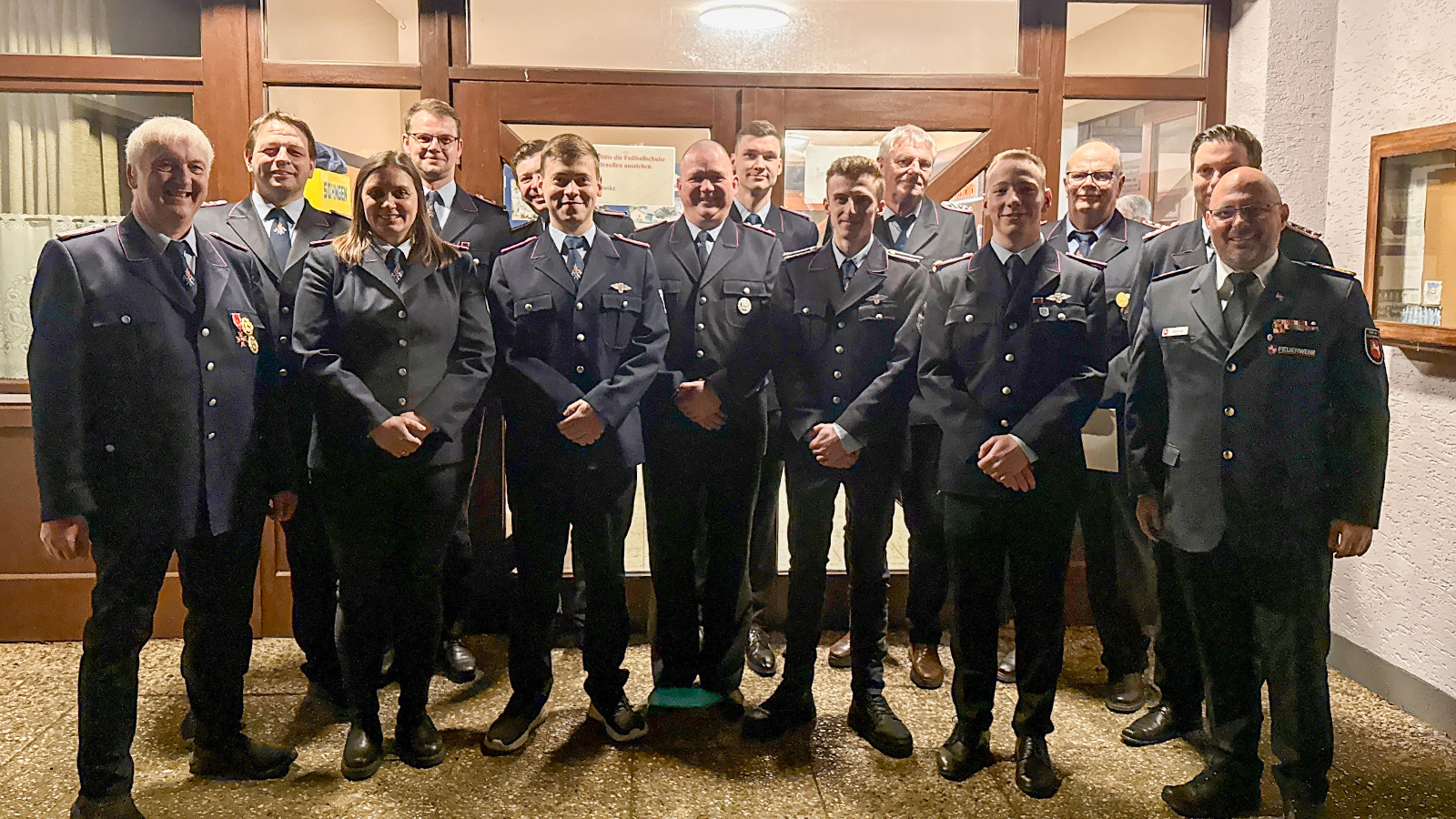 50 Jahre Mitgliedschaft und Landesauszeichnung für Ortsbrandmeister Ronald Düe