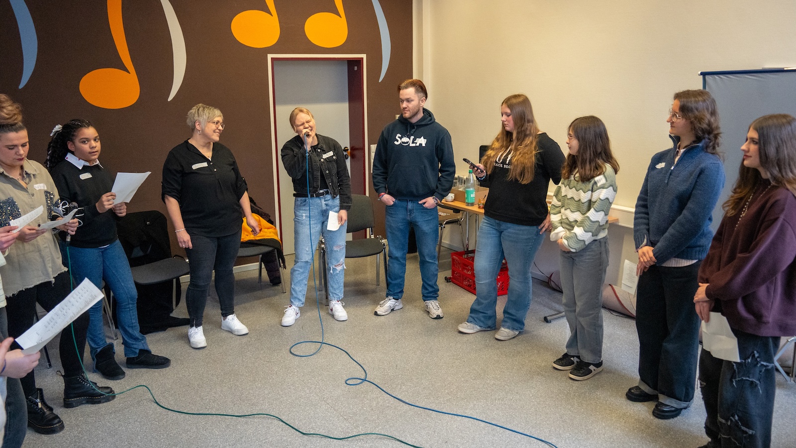 Große Stimmen - große Bühne: „Vocal Hero“-Finalisten wachsen beim Workshop zusammen  